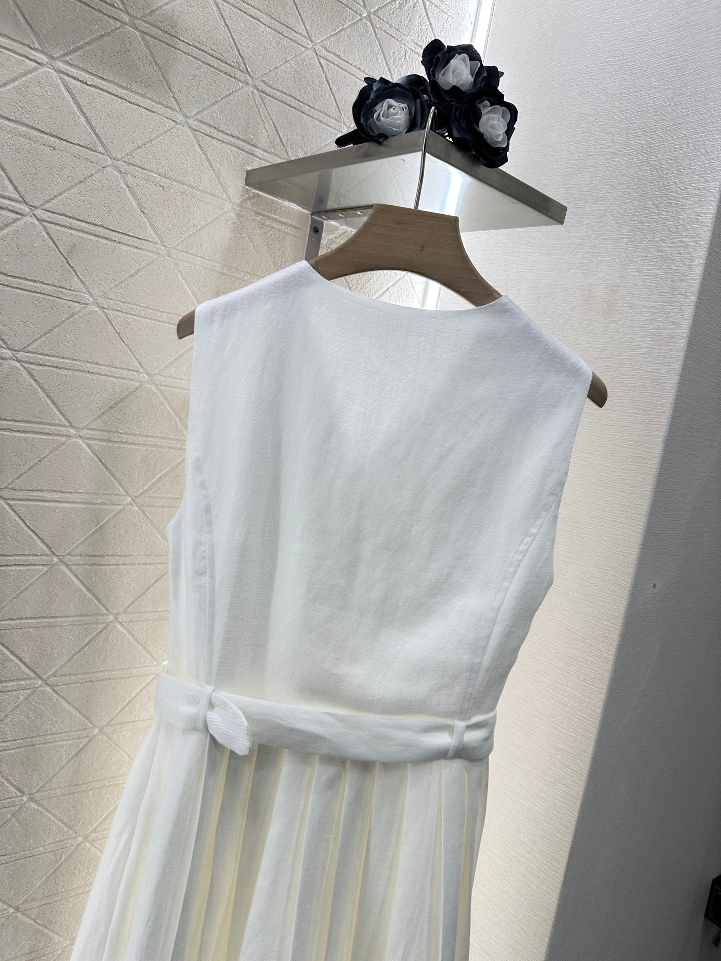 25ss Belt pleated vest skirt
