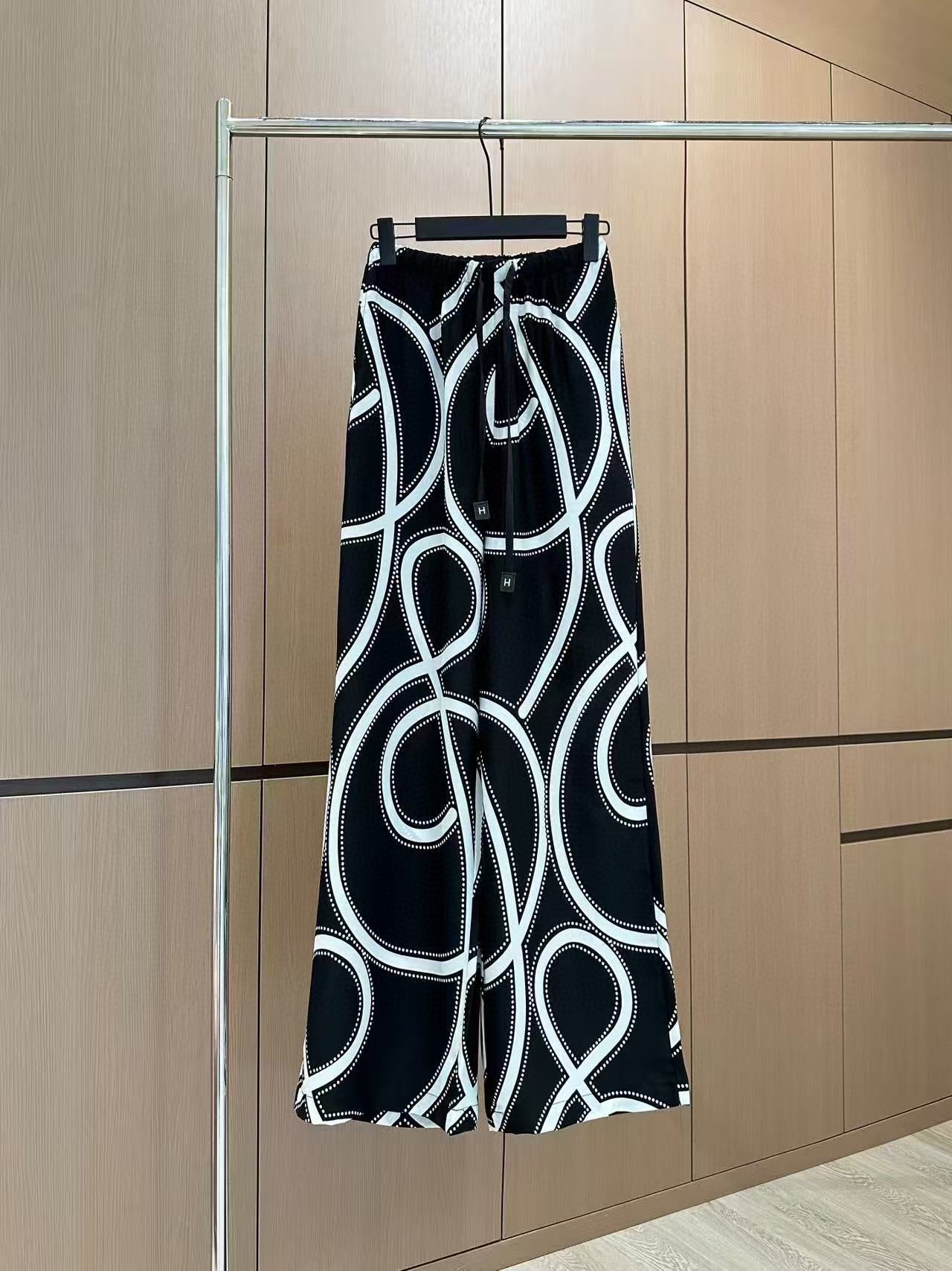 25 new printed casual pants