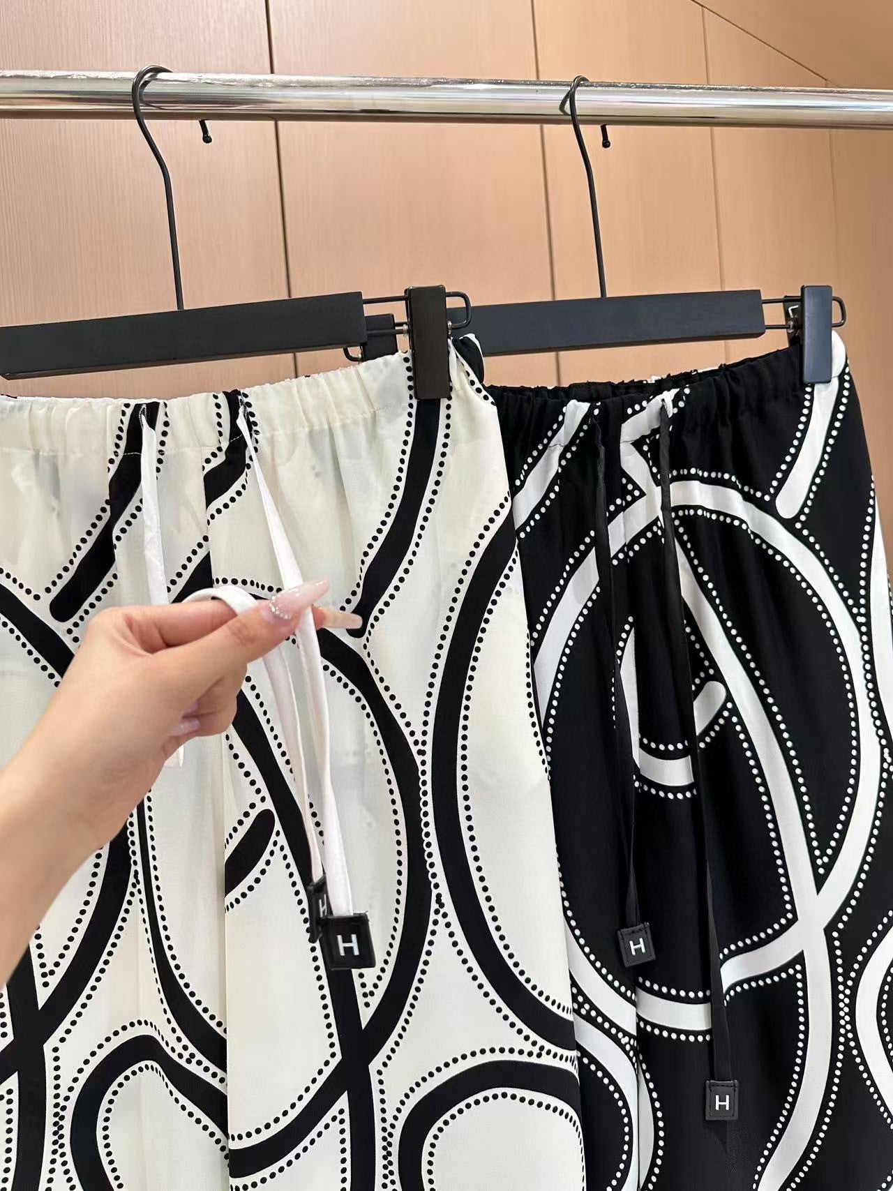 25 new printed casual pants