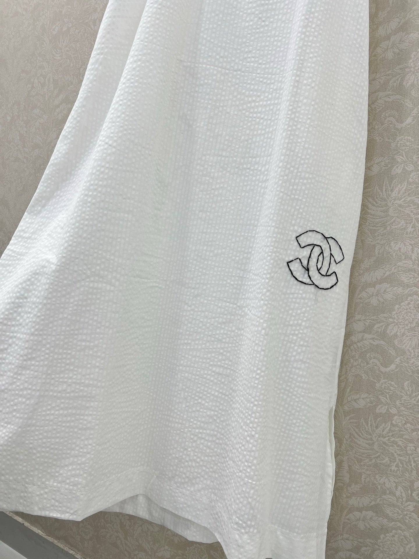 25 new vintage dresses
