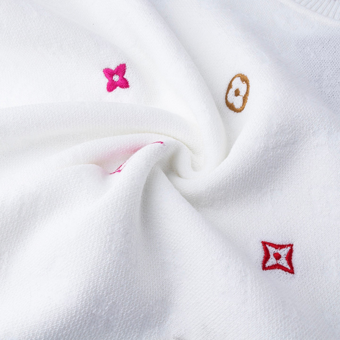 25 Knitted Embroidered Short Sleeve