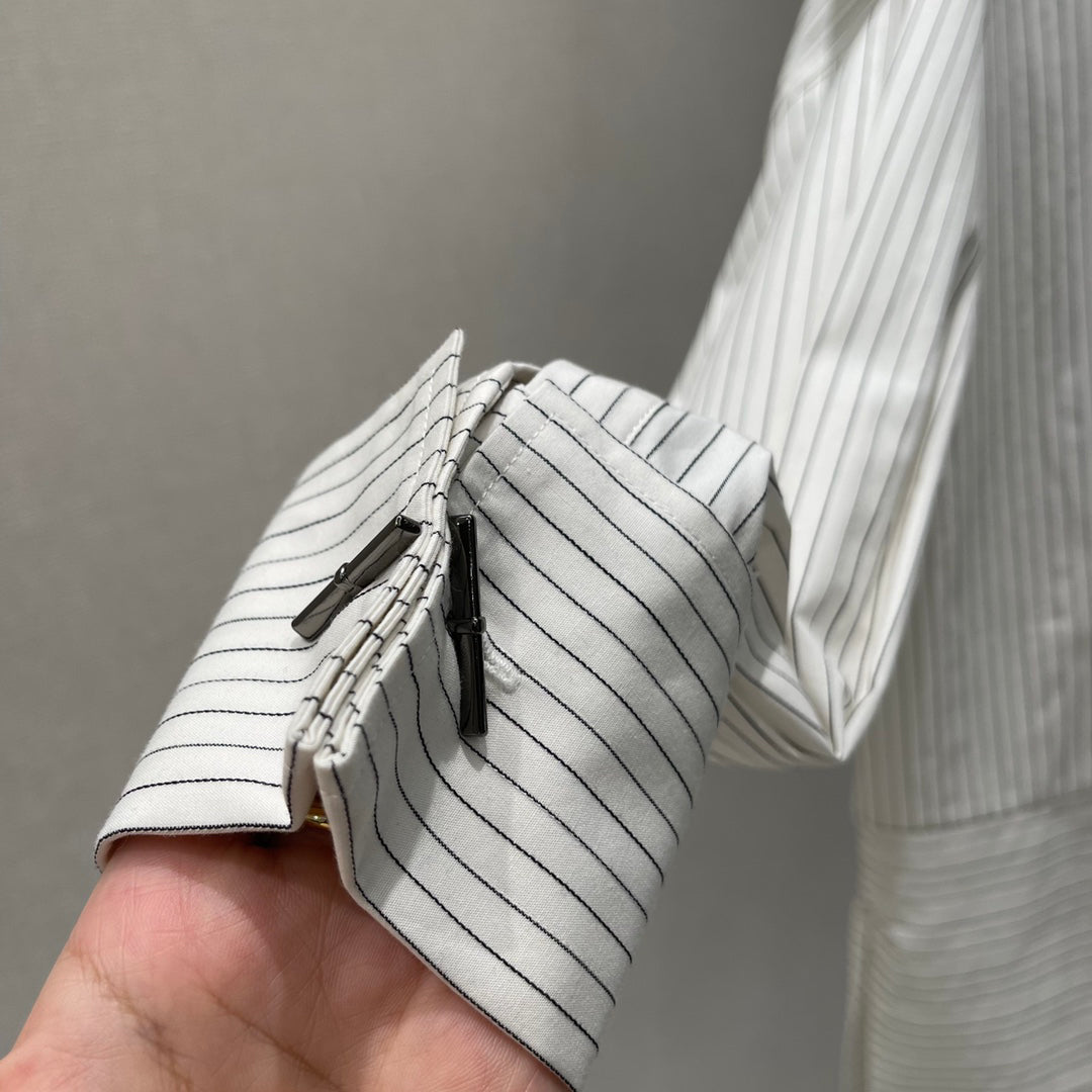 Lapel striped shirt)