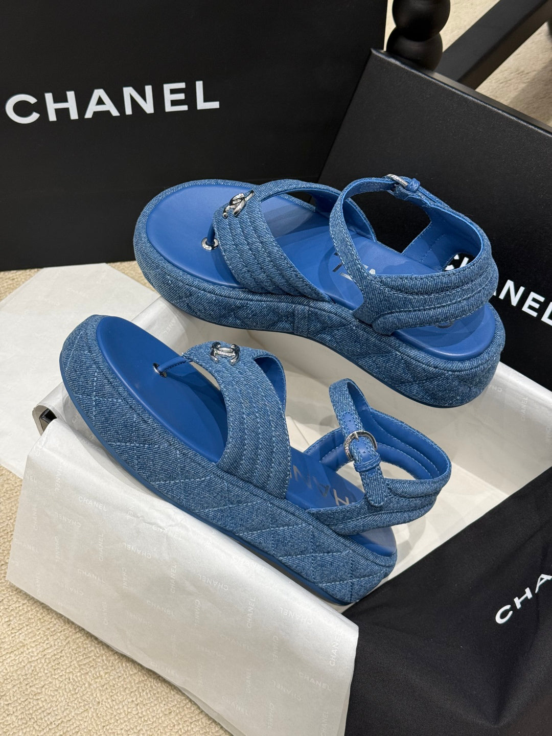 C 25 Vacation Collection Sandals