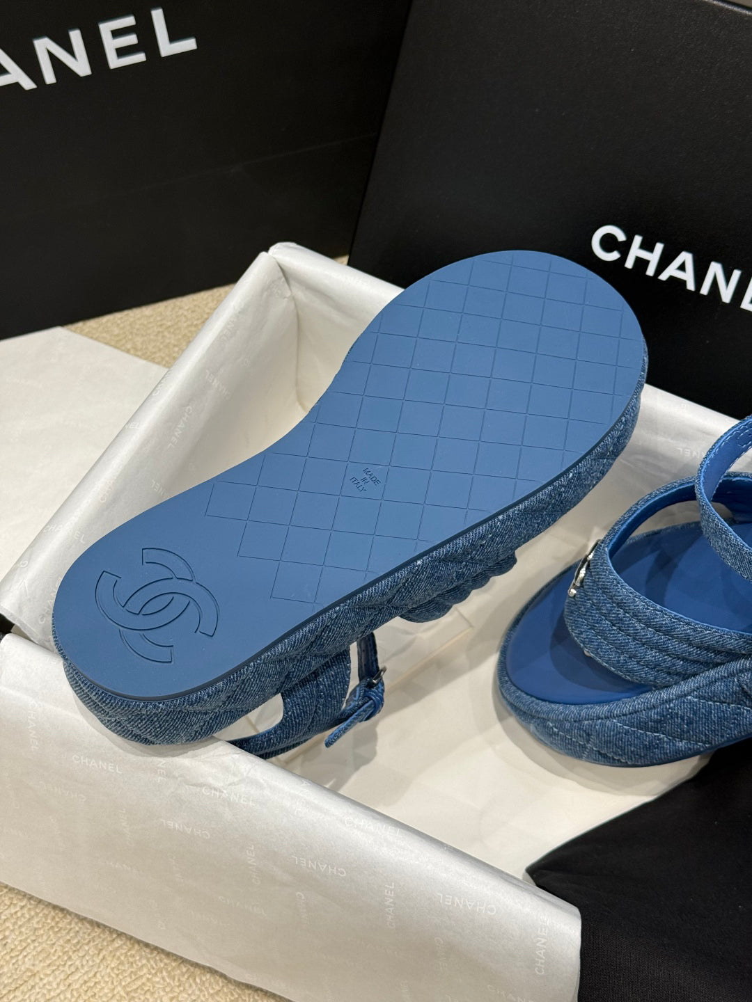 C 25 Vacation Collection Sandals
