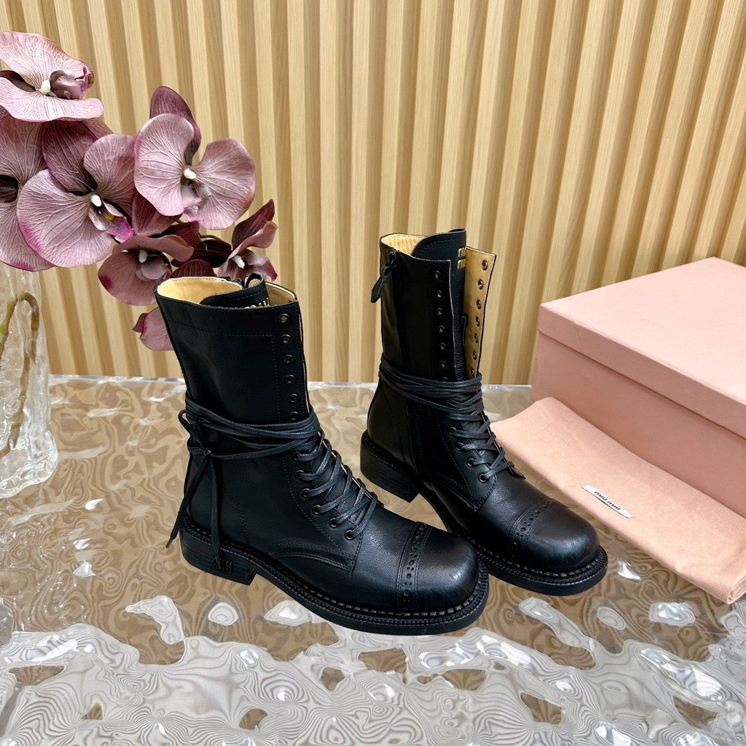 M Model Boots