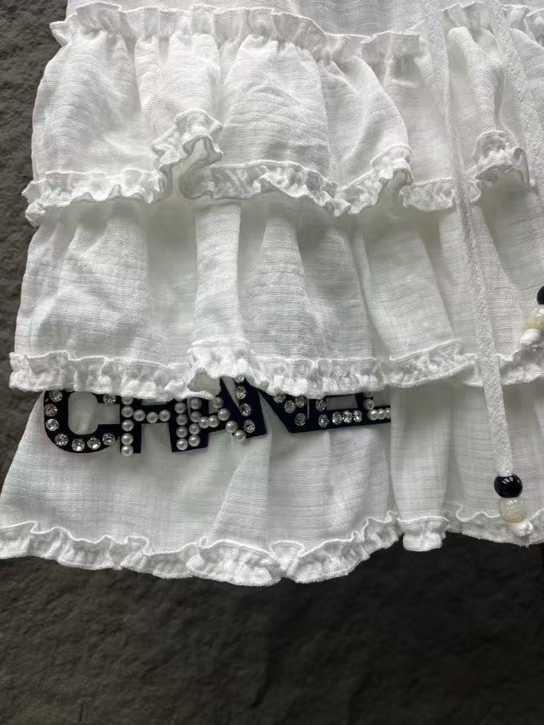 C 25 New lace cake skirt