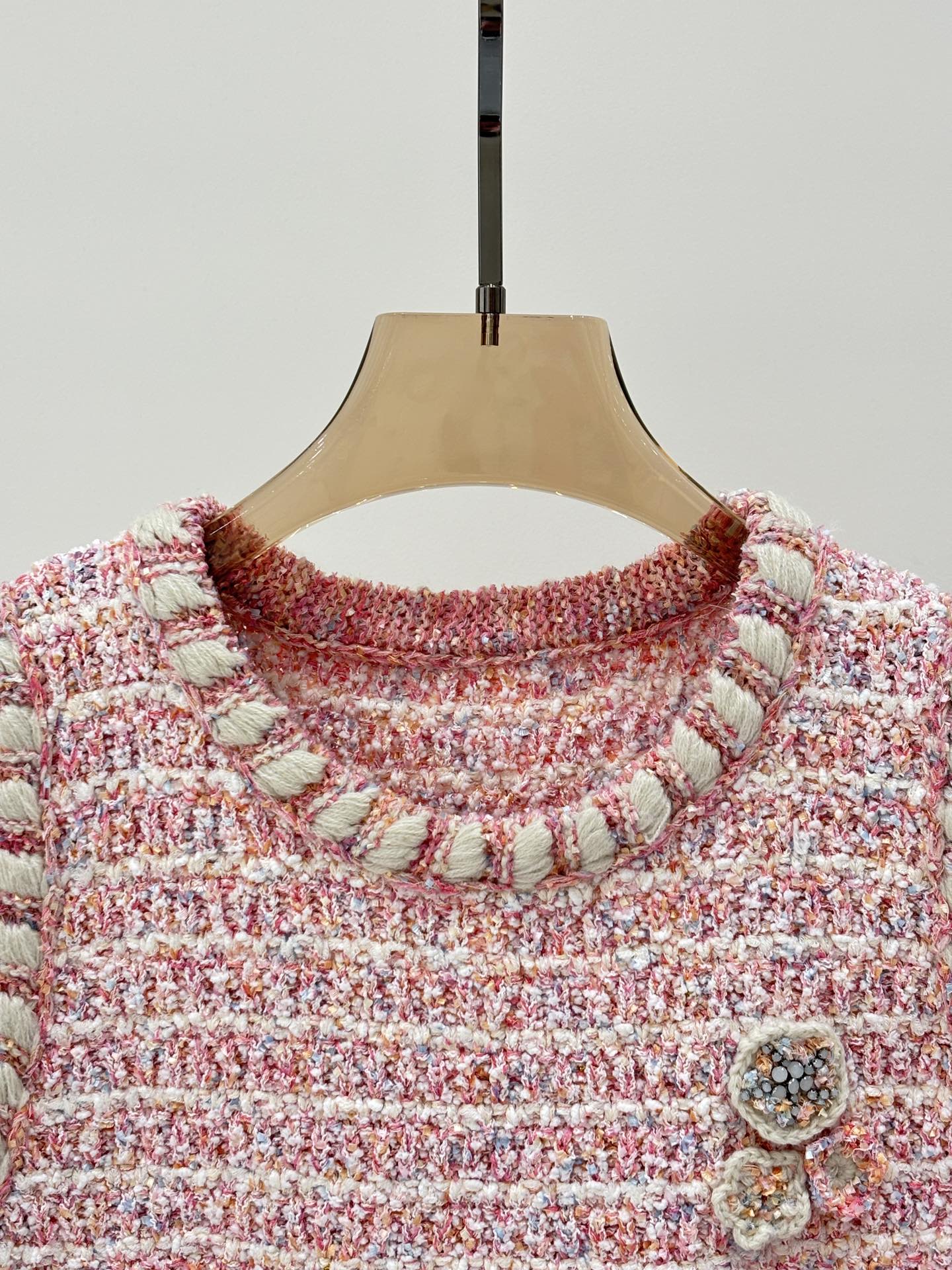 25 Early Spring New Round Neck Hand-beaded Tweed Heavy Knitted Vest + Dress