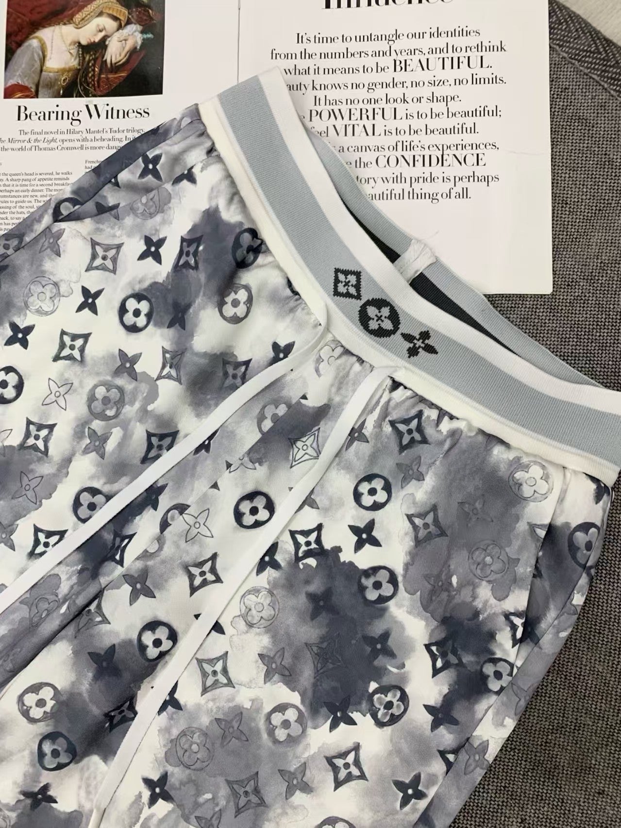 25 new style ribbon printed casual pants