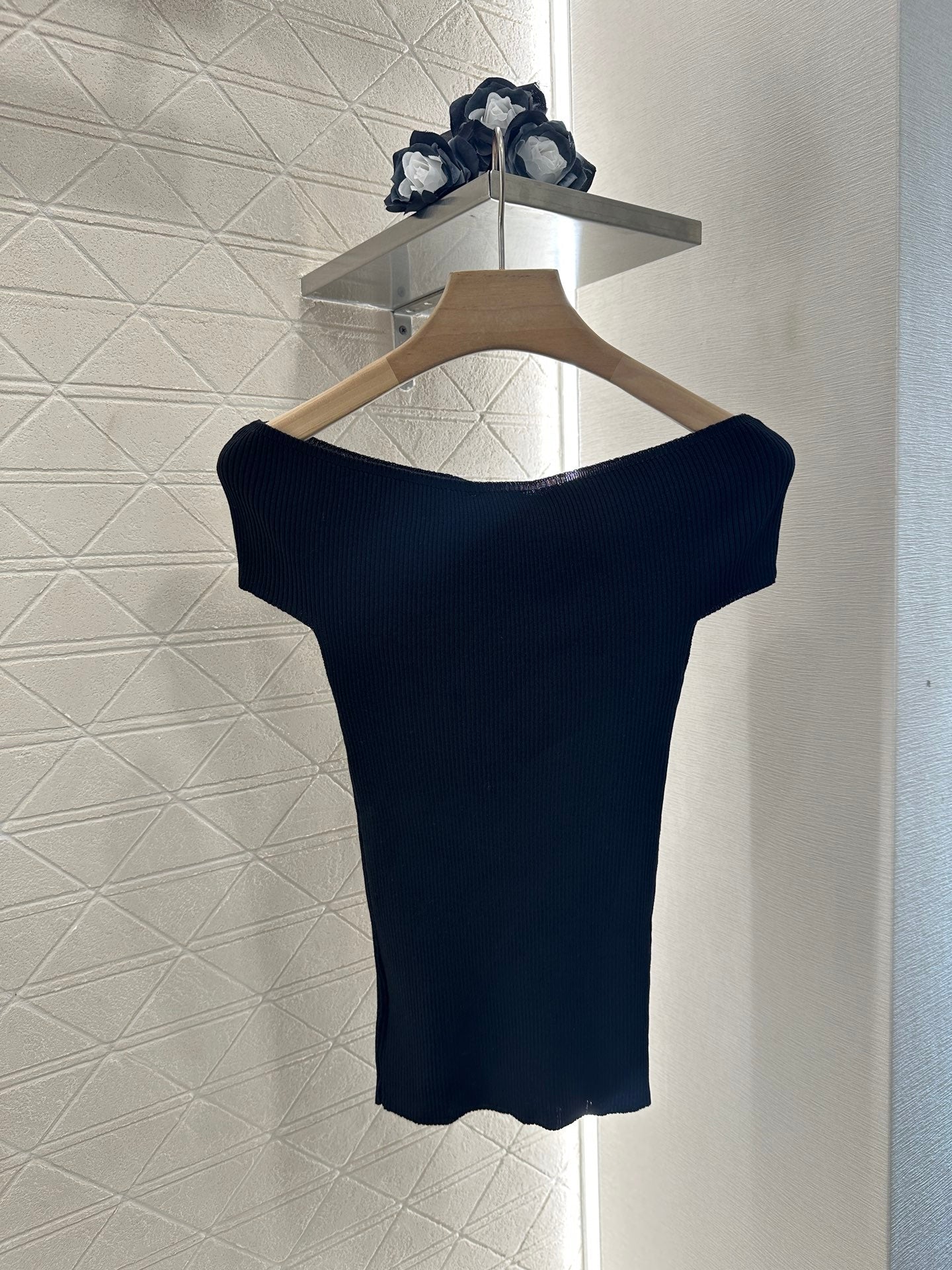 25 New Arrival One Shoulder Knit Top