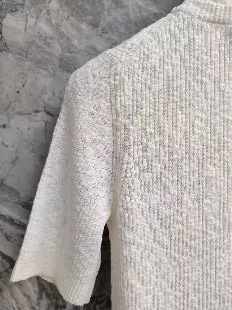 C 25 Crew neck logo button down short sleeve knit half cardigan