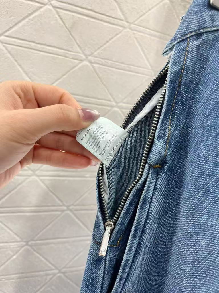 25ss Leather label pleated fashionable denim pants