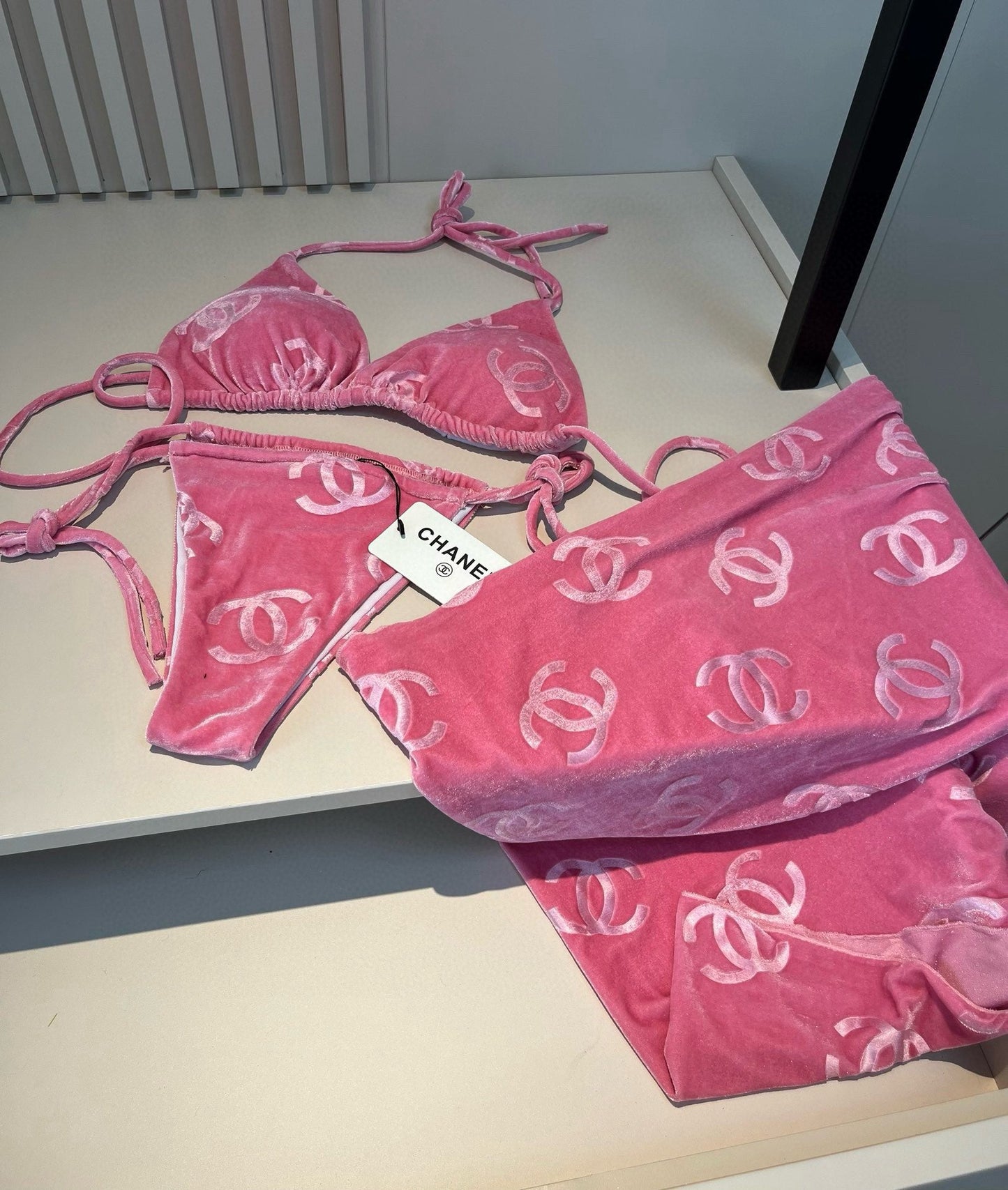 C 25 Corduroy Classic Bikini Three-Piece Set
