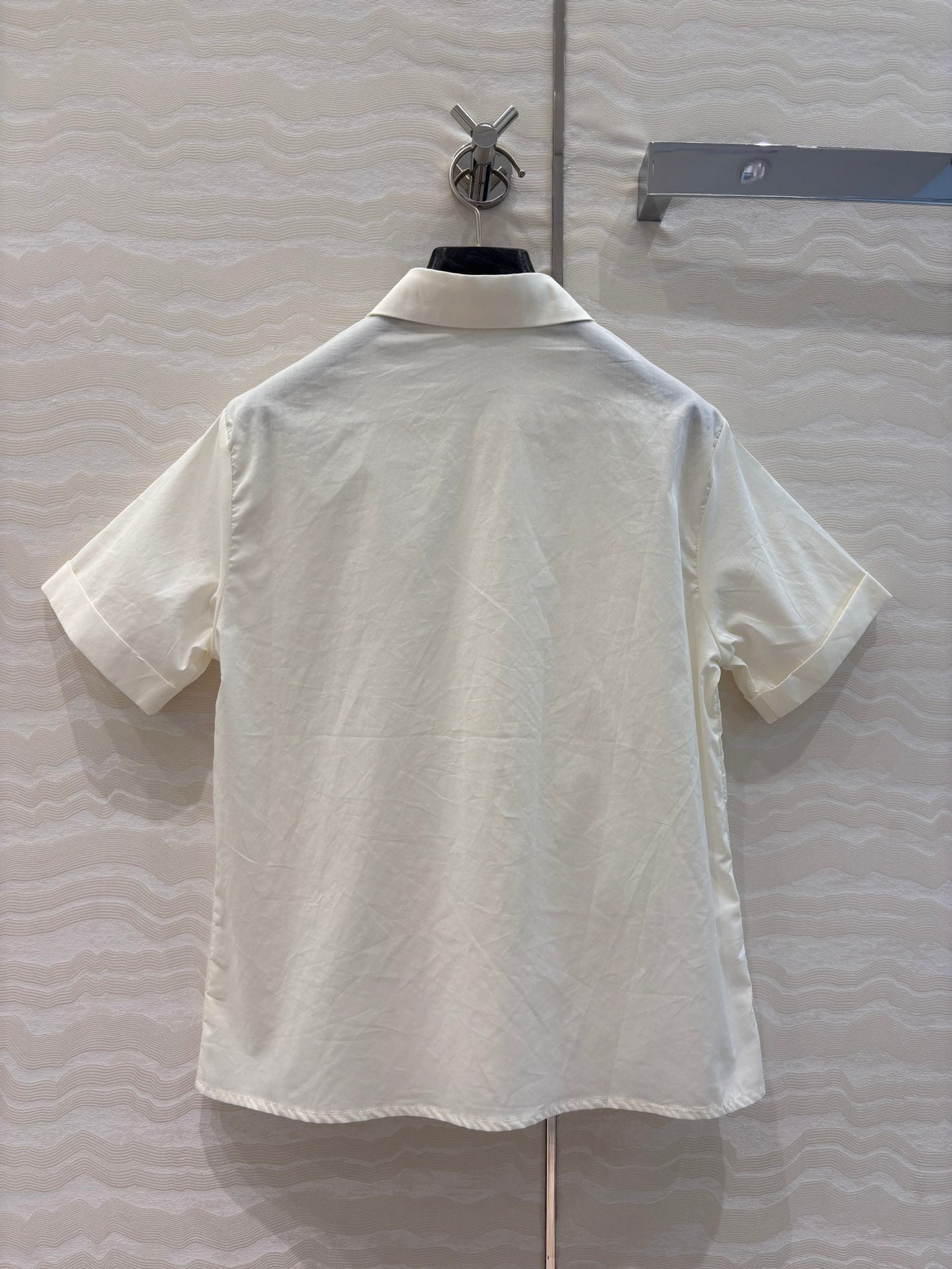 Intellectual Molecular College Style Positioning Embroidered Small Flower Shirt