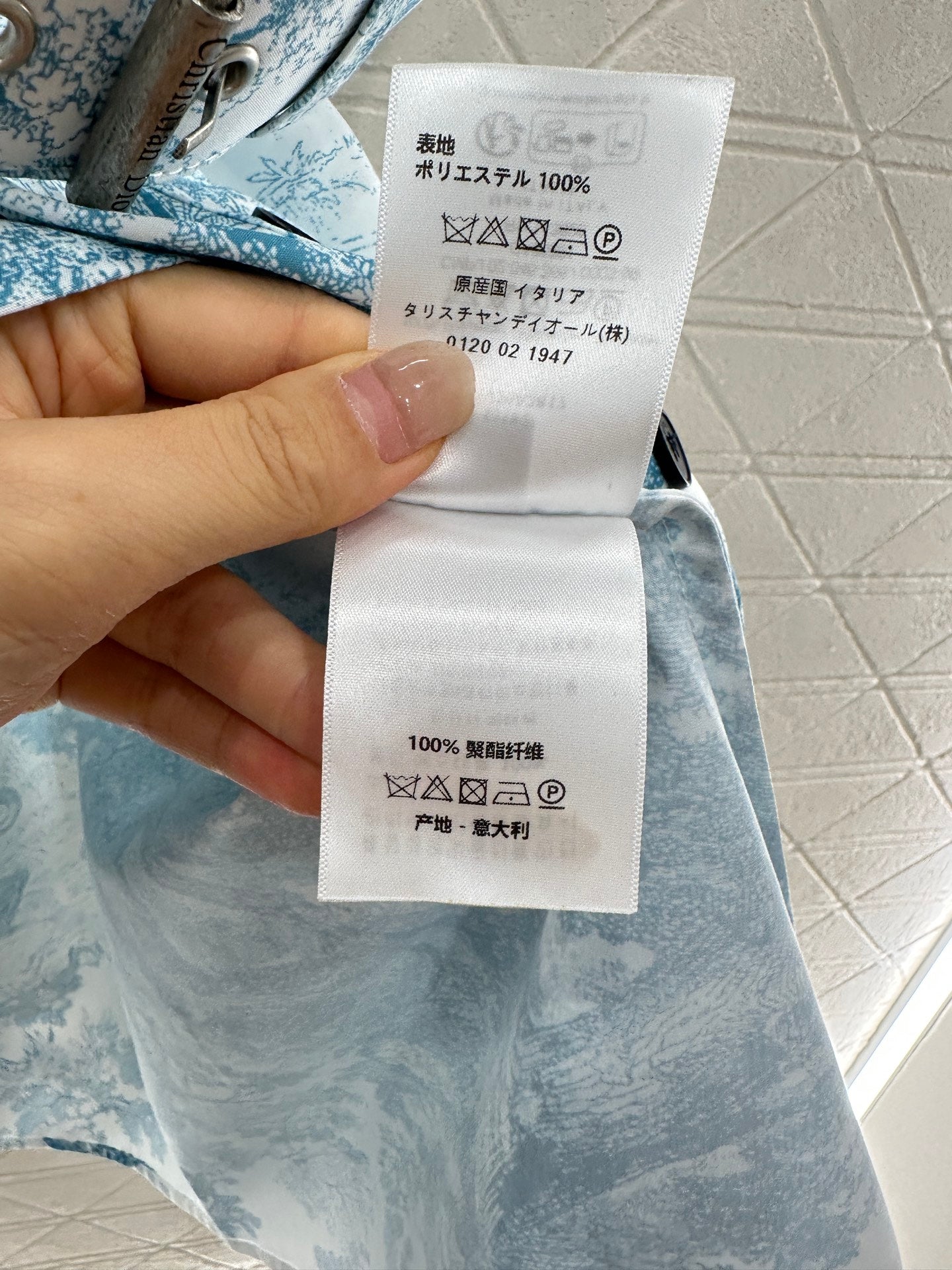 Flip collar short sleeved printed dress
