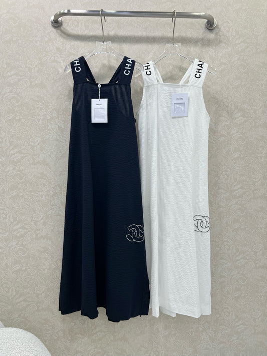 25 new vintage dresses