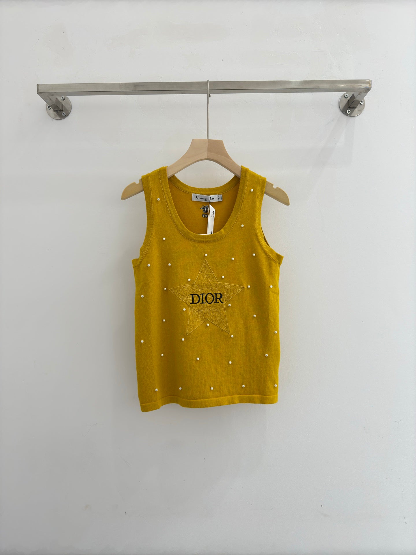 25fw Pearl sleeveless vest
