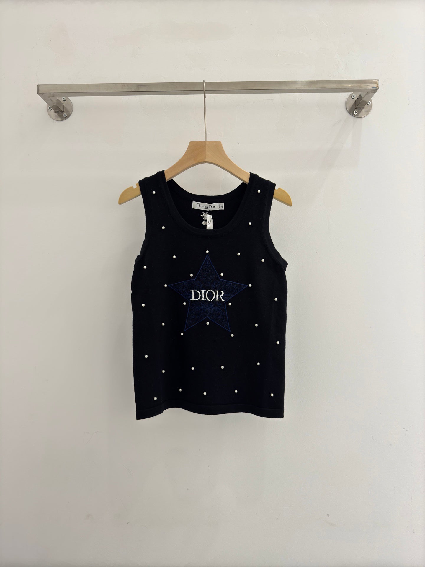 25fw Pearl sleeveless vest