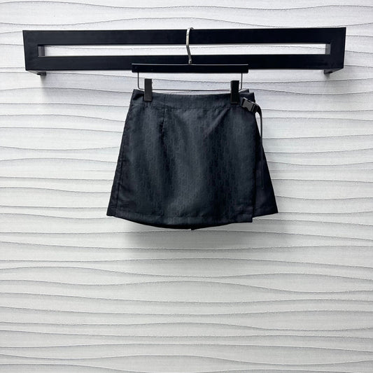 jacquard storm shorts
