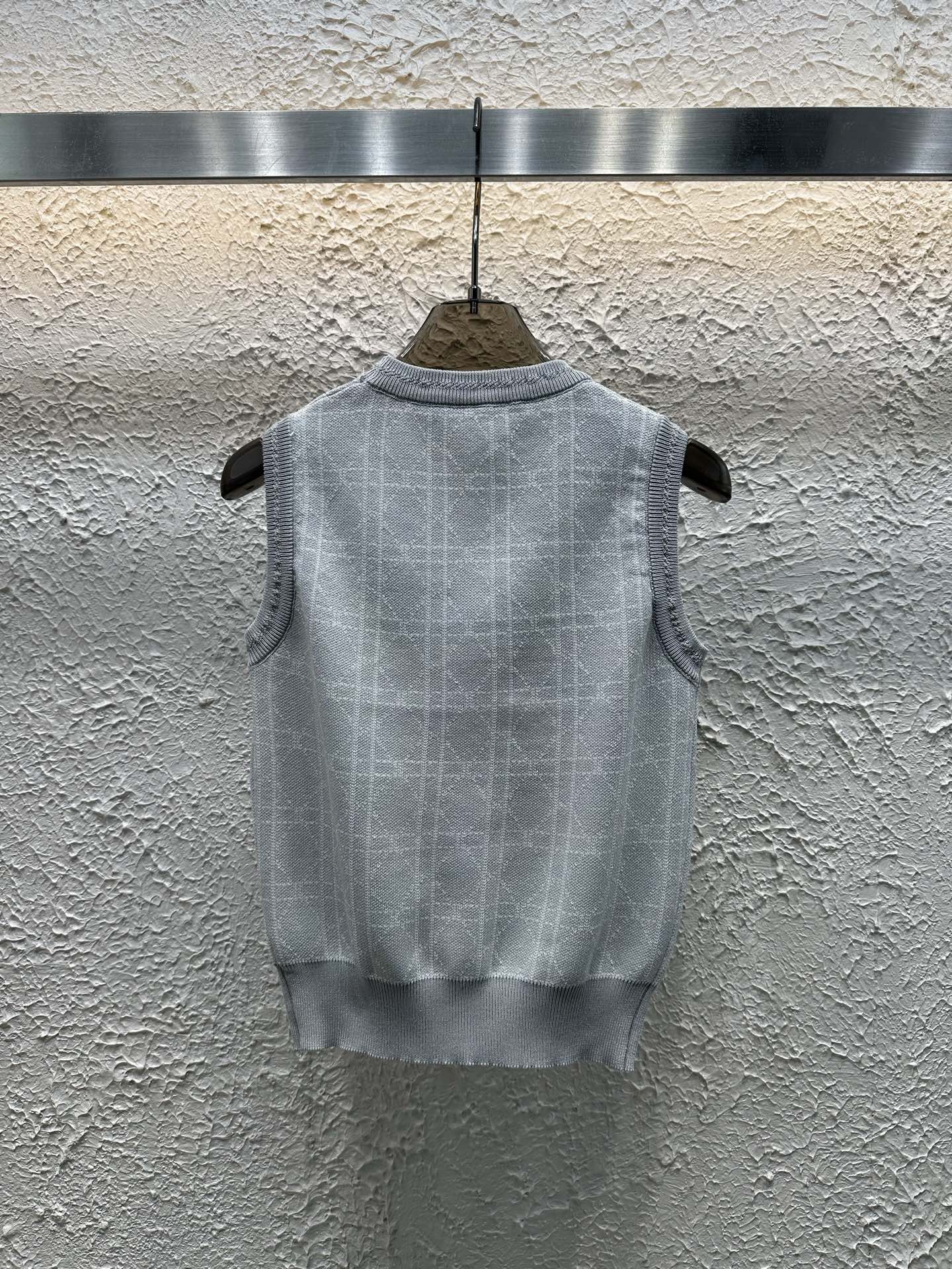 25 Summer new bow diamond jacquard knitted vest