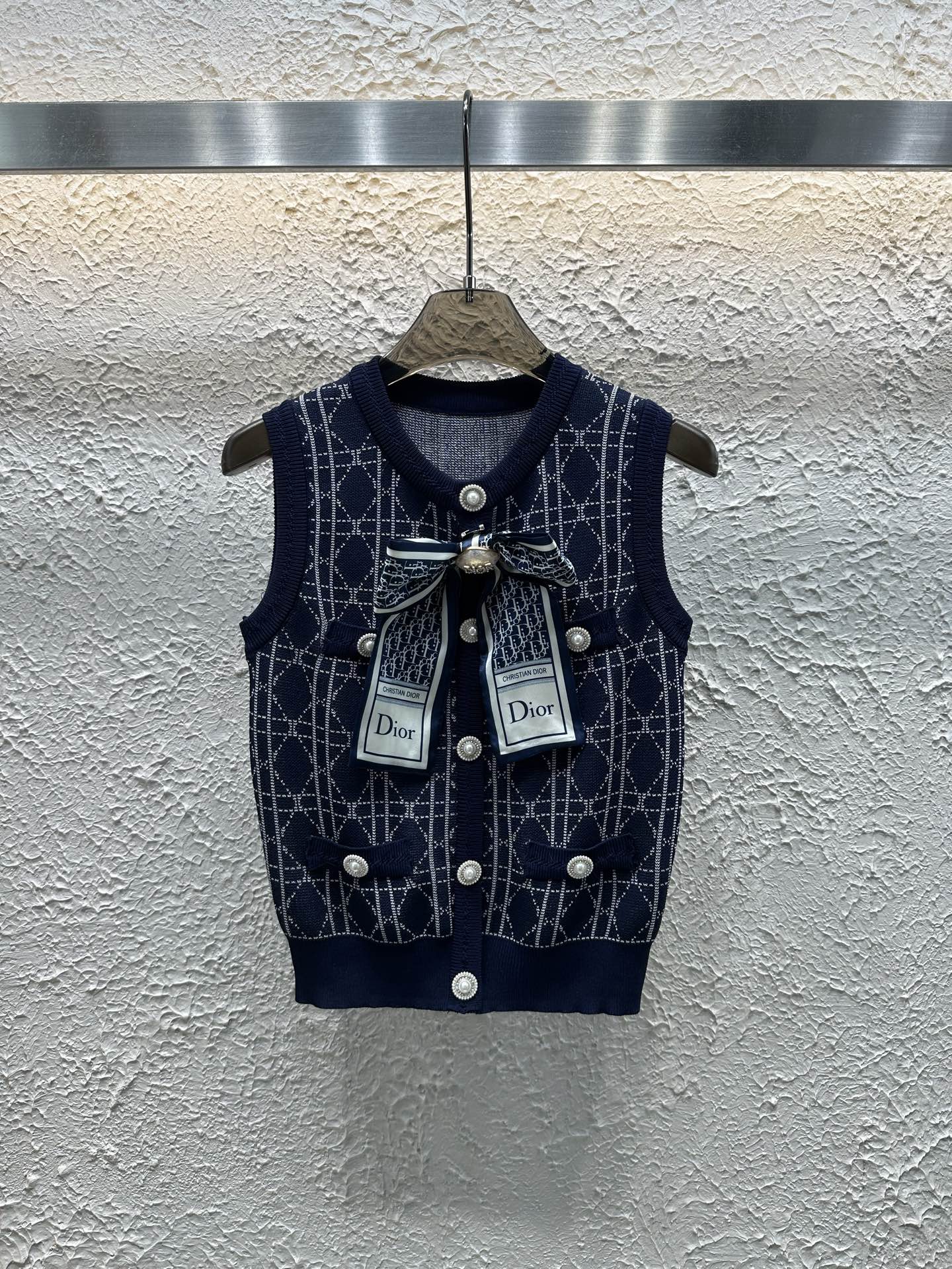 25 Summer new bow diamond jacquard knitted vest