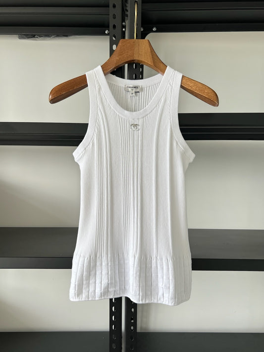 25 jacquard knit vest
