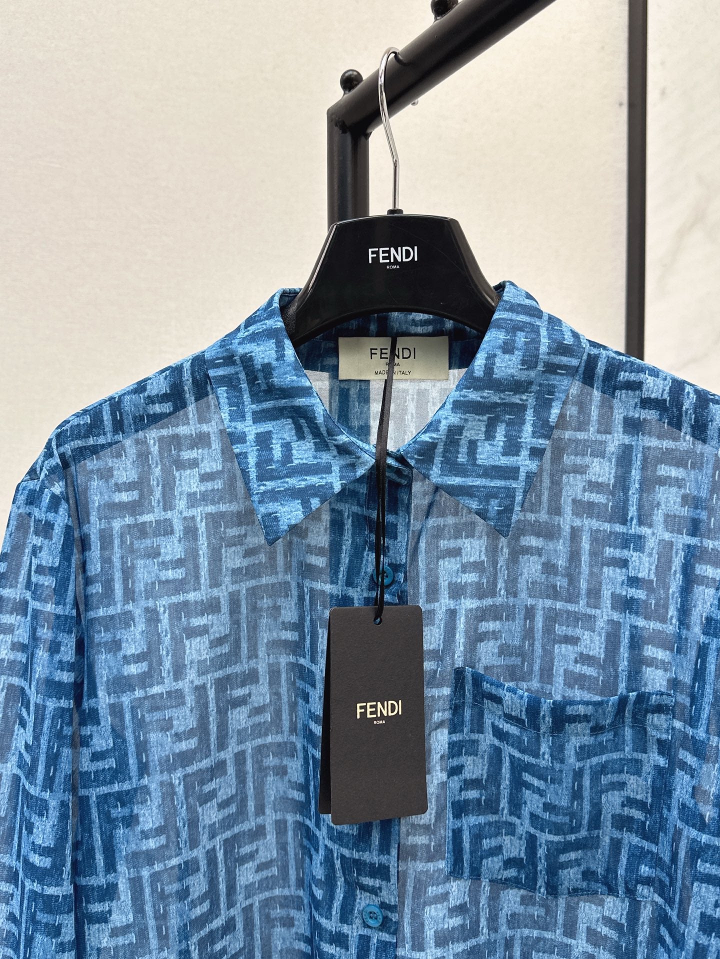 F 25 The latest classic spring and summer pattern casual suit with loose shirt + straight pants