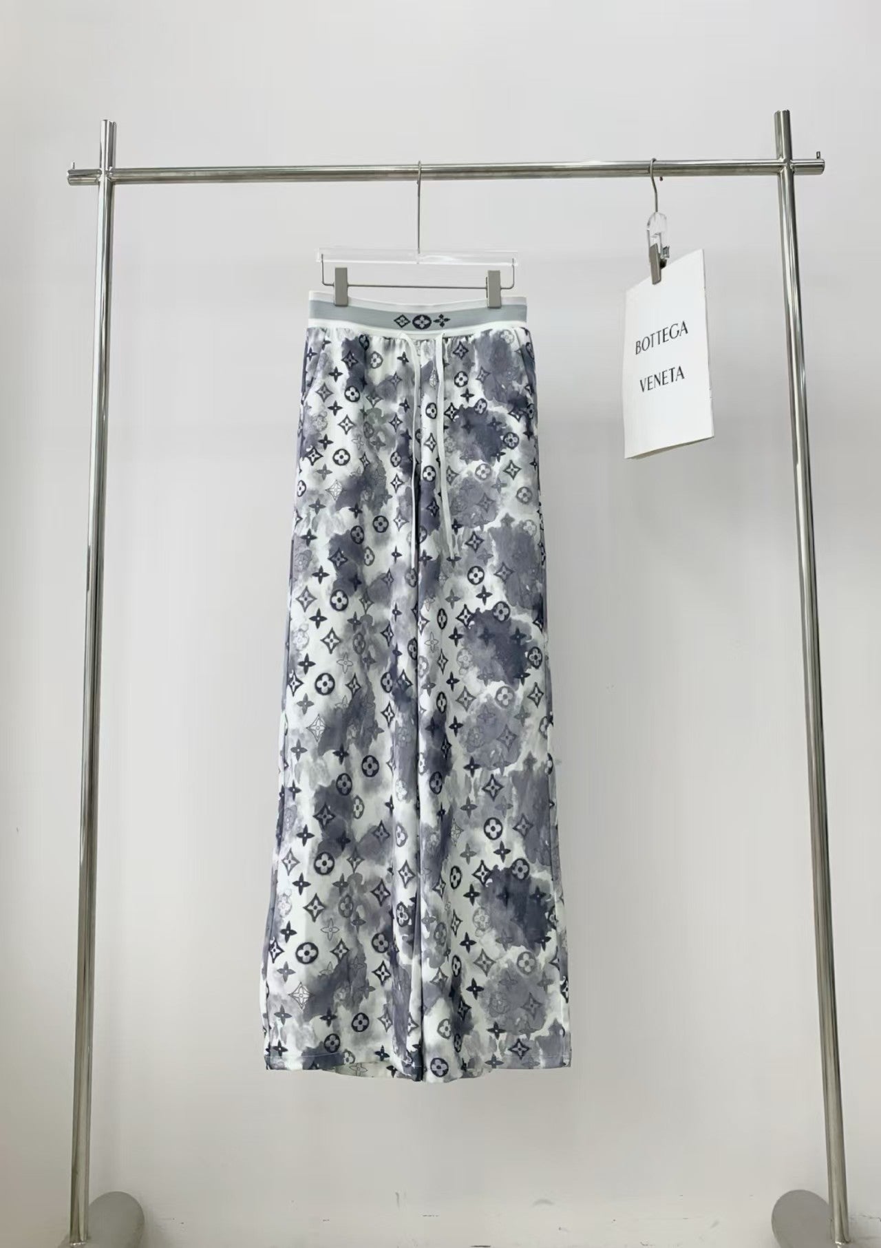 25 new style ribbon printed casual pants