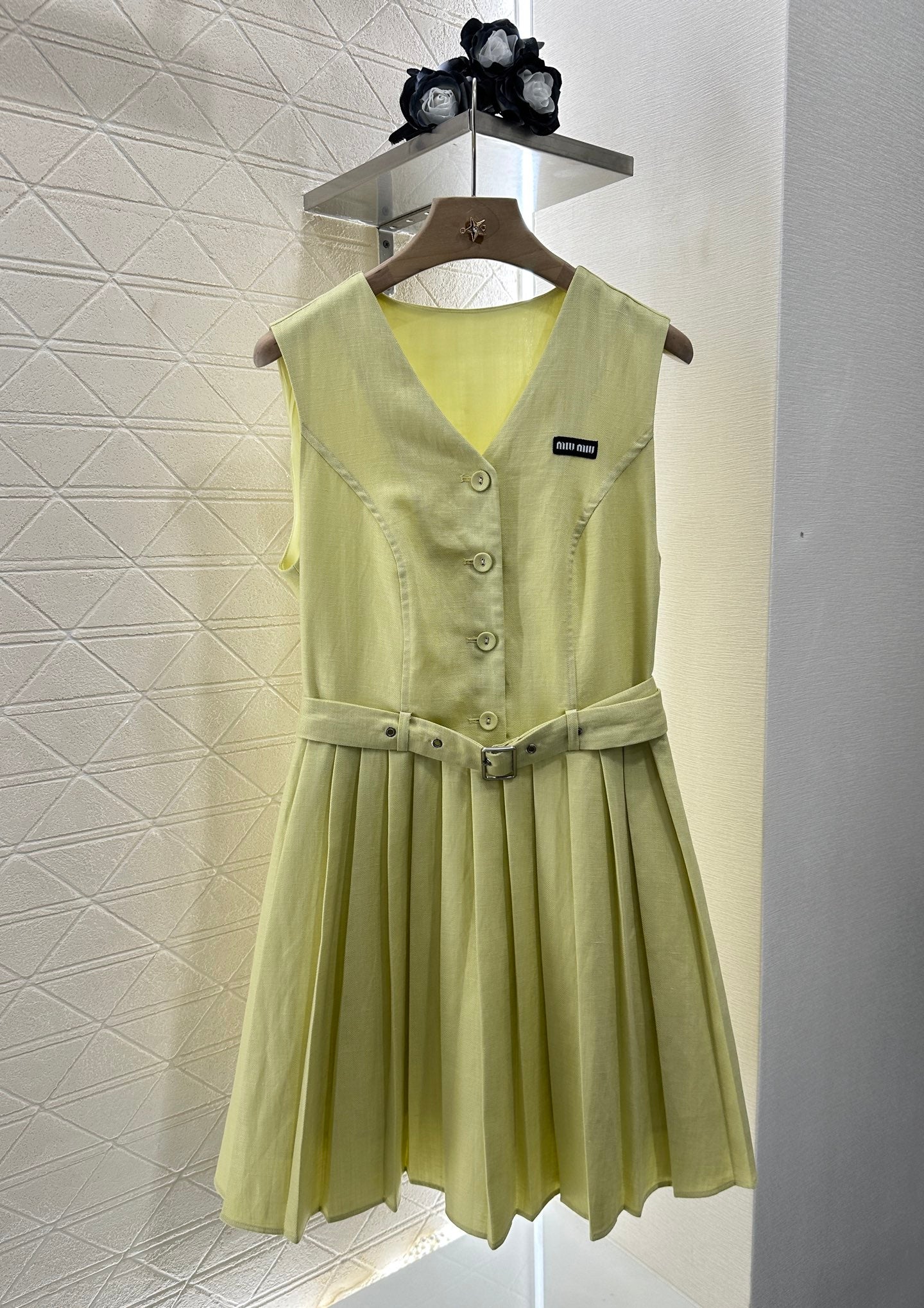 25ss Belt pleated vest skirt