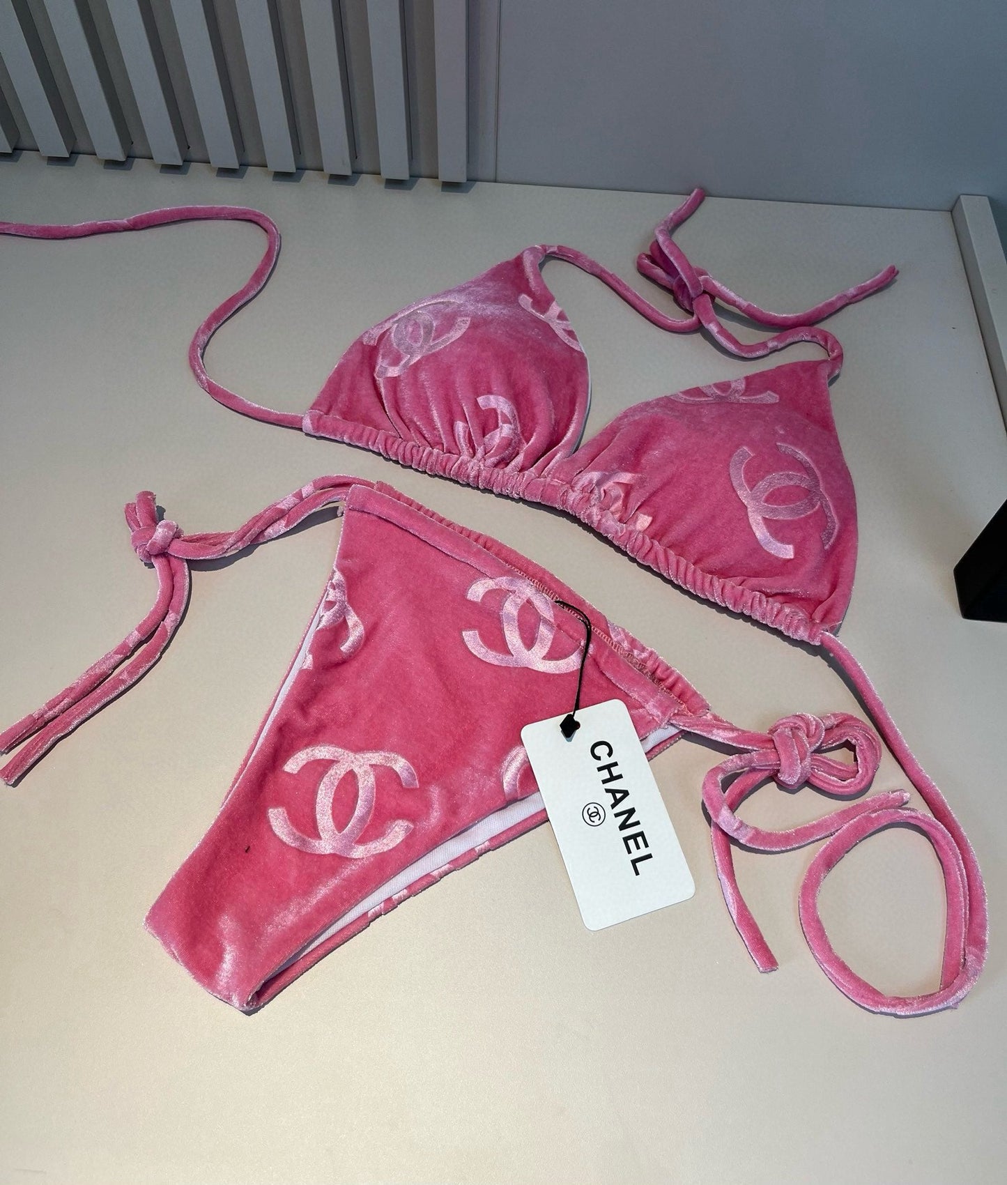 C 25 Corduroy Classic Bikini Three-Piece Set