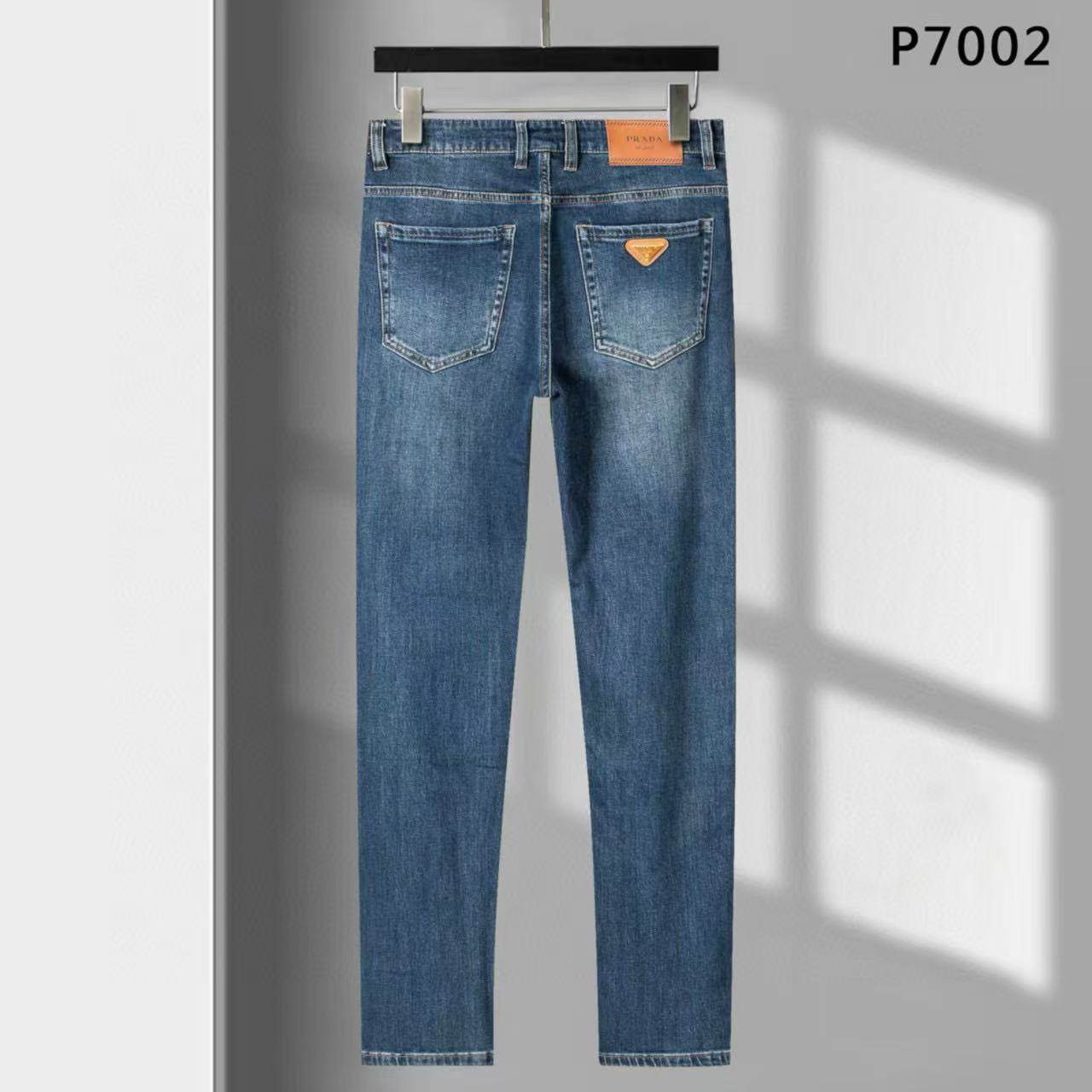 Latest single-breasted skinny jeans