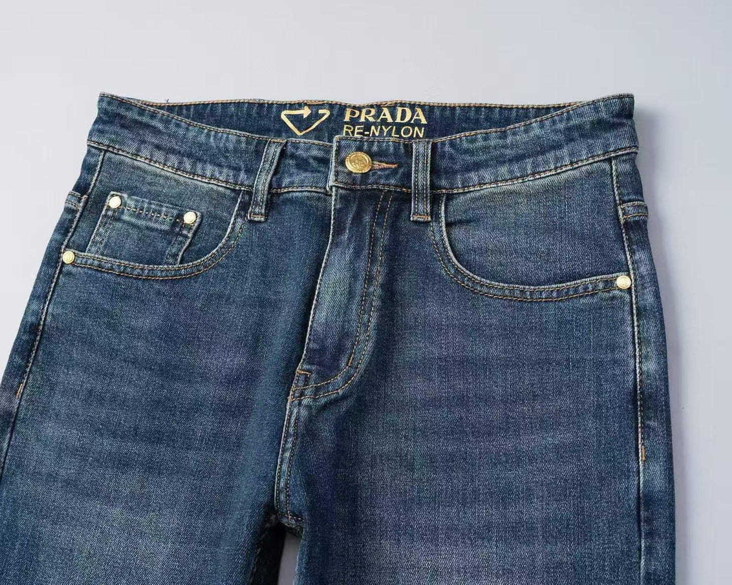 Latest single-breasted skinny jeans