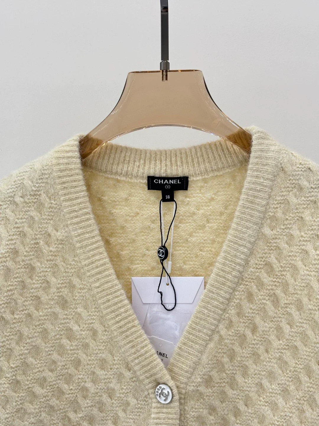 C 25 Spring and Summer new V-neck letter logo white intarsia button knitted cardigan